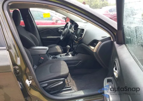 2016 Jeep Cherokee 75Th Anniversary из США, поврежденный, VIN 1C4PJMCS3GW326575